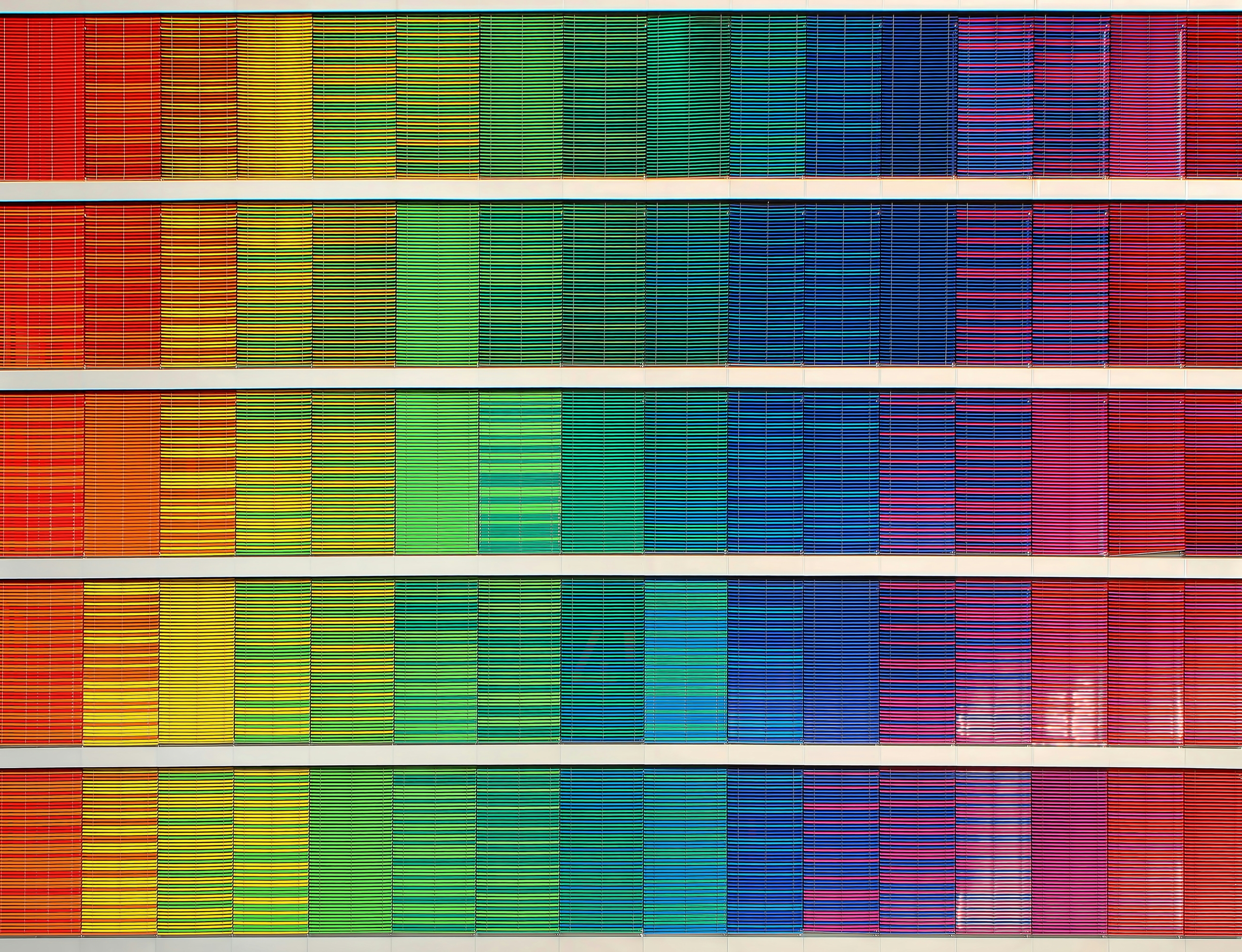 Gradient of rainbow colors
